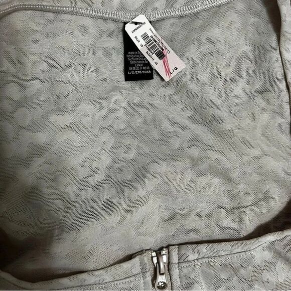 Victoria's Secret Zip Up Crop Top Light Pink leopard large - Picture 3 of 12